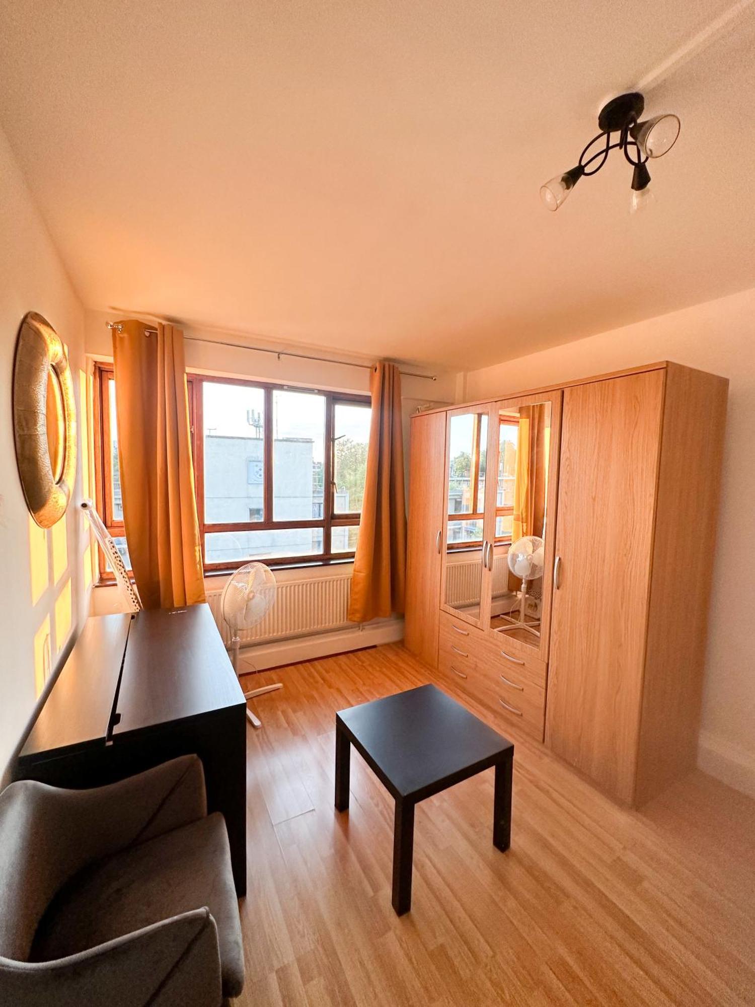 Gatesden Apartment Londra Esterno foto
